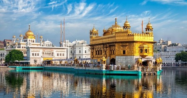 3 Day Amritsar Golden Temple Tour from Delhi by Fast Train