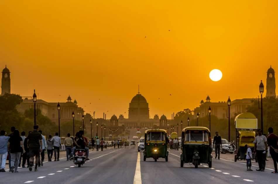 3 Day Golden Triangle Private Tour with 3 Star Hotel Including Monument Fees