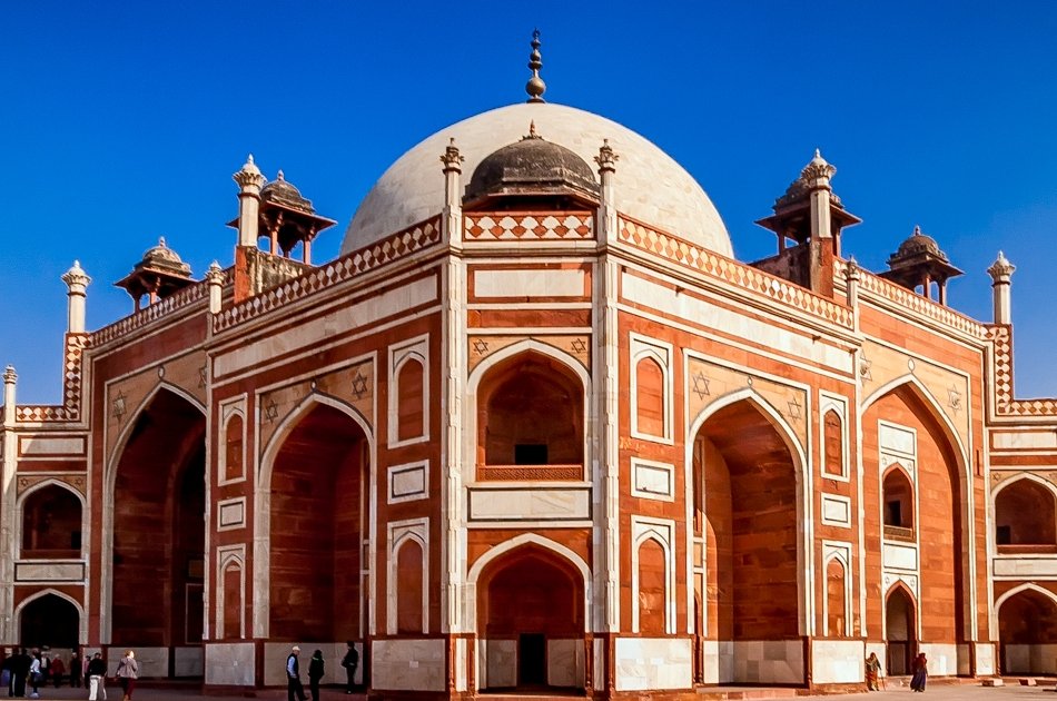 4 Days Agra with Haridwar & Rishikesh Trip from Delhi by Private Car