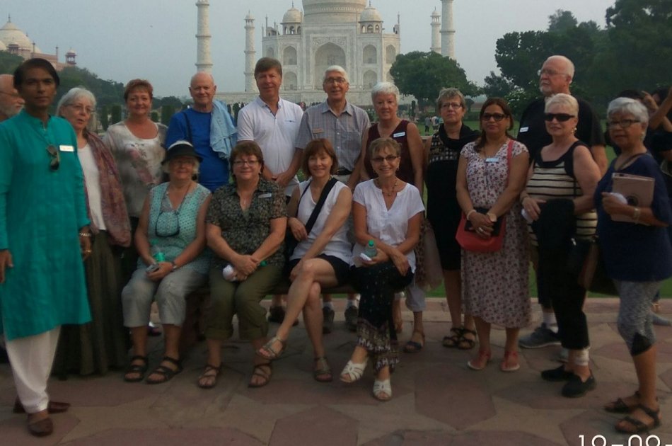 6 Day Private Golden Triangle Tour including Dunes