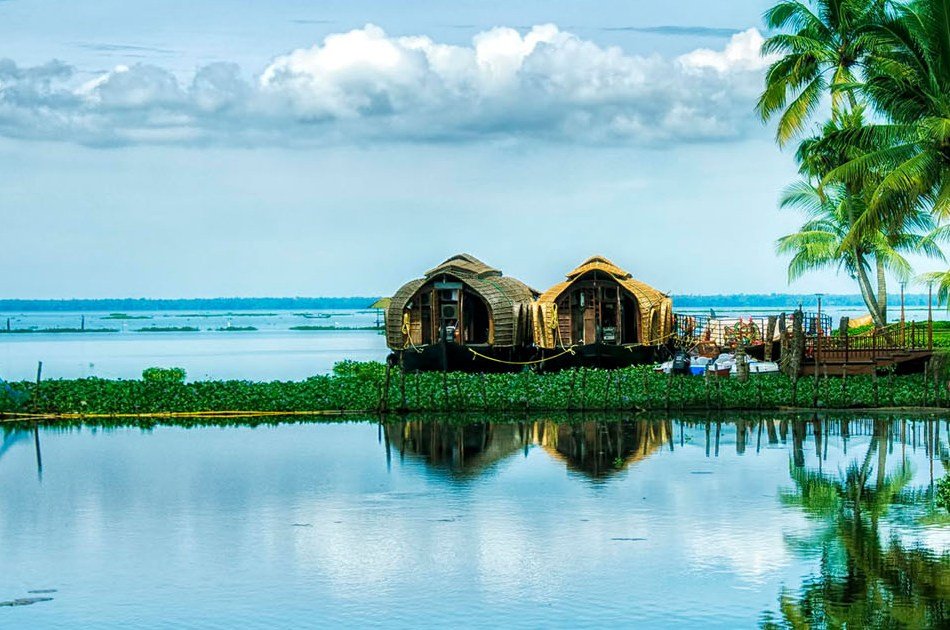 8 Day Kerala Tour from Cochin With Private Vehicle & English Speaking Driver