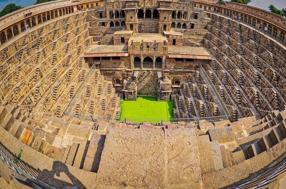 Abhaneri Step Well and Monkey Temple Private Day Tour