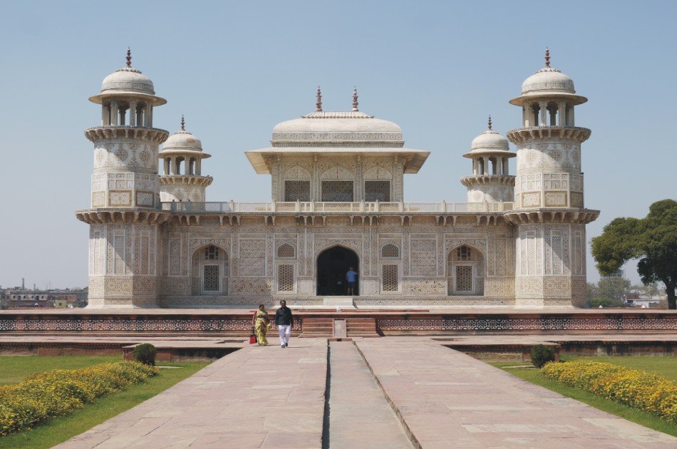 Agra -Taj Mahal Private Day Tour From Delhi or NCR
