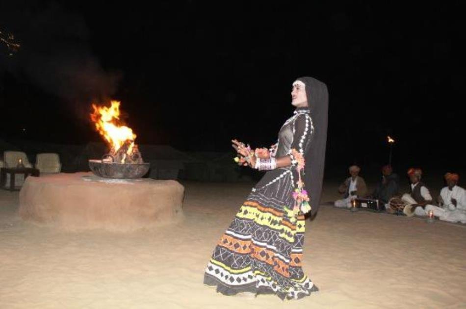 Camel Safari With Folk Dance & Marwari Dinner