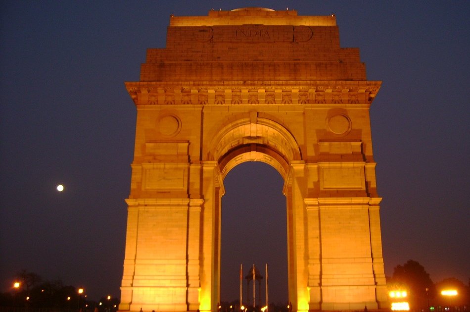 Evening Tour of Delhi with Private Vehicle