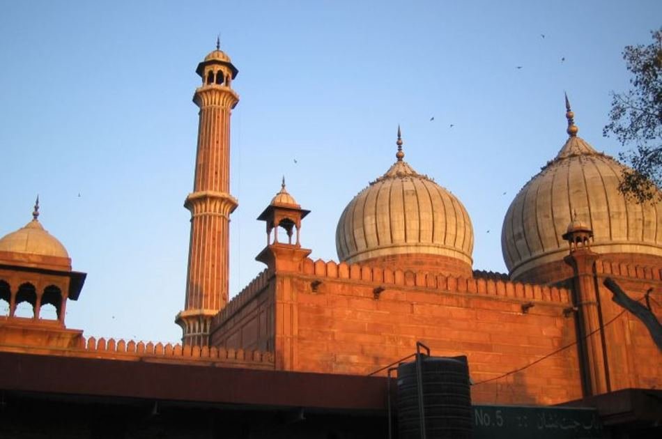 Explore Agra From Delhi And Drop At Jaipur With Transport