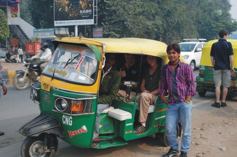 Full Day Sightseeing Tour in Agra with Tuk Tuk