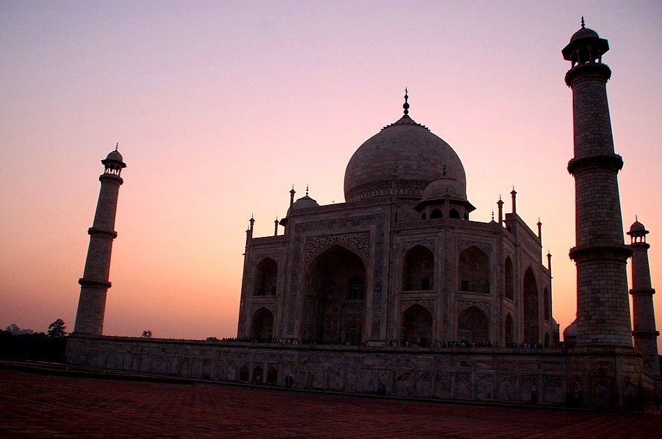 Full Day Taj Mahal and Agra Fort Tour from Agra