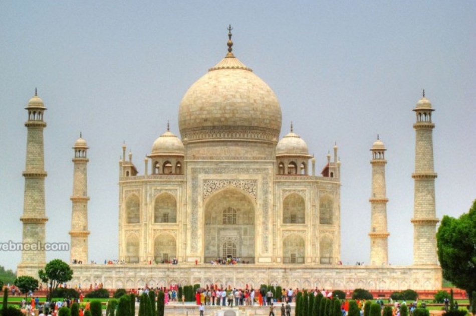 Full Day Taj Mahal & Agra Private Car Tour from Delhi