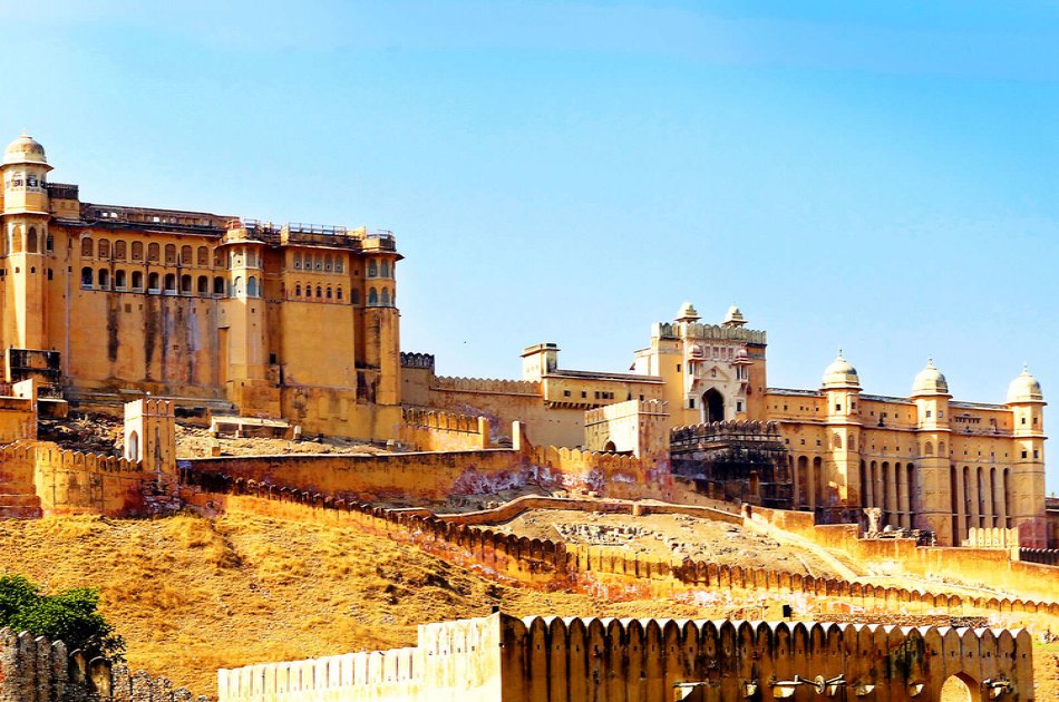 Luxury 11 Days Golden Triangle Tour With Varanasi