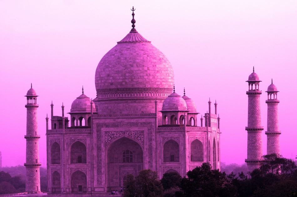 Magnificent Taj Mahal One Day Private Tour from Delhi