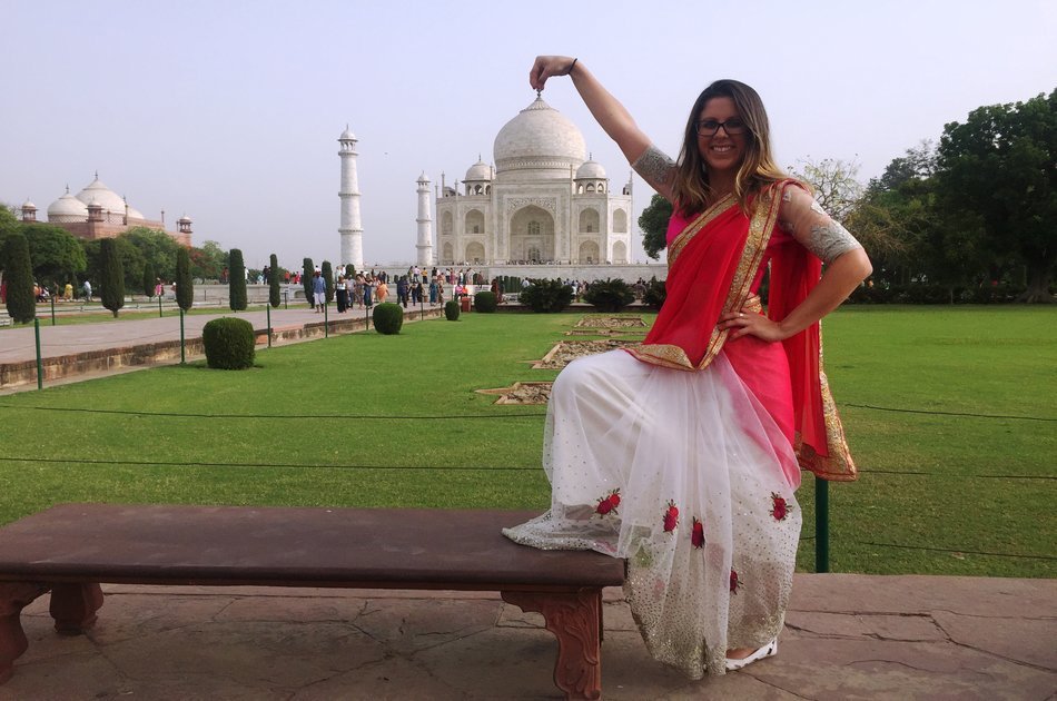 Memorable Experience Taj Mahal and Agra Fort Private Tour Including Lunch and Entrance Tickets