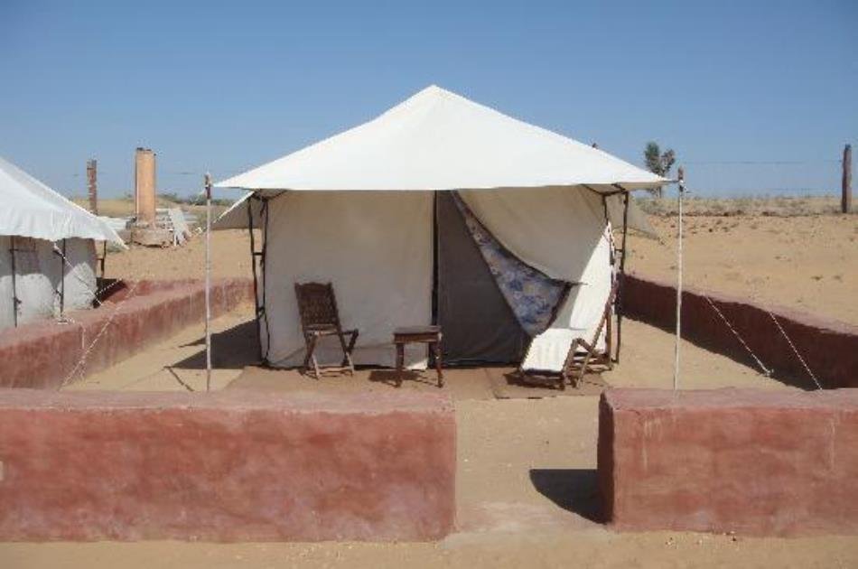 Overnight Stay In Swiss Tent With Camel Safari & Folk Dance