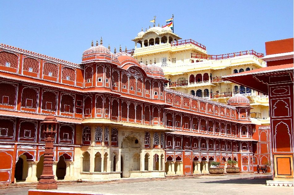 Private Day Tour of Jaipur from Delhi