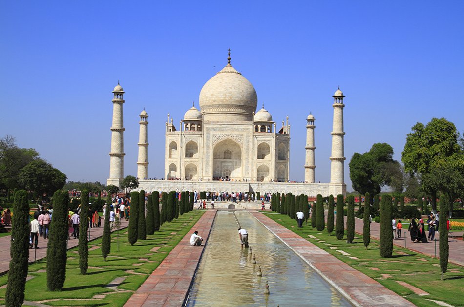 Private Full Day Tour of Taj Mahal and Agra from New Delhi