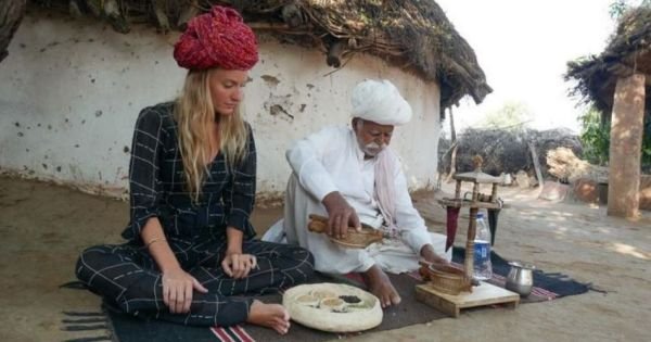 Private Tour :Camel Safari & Bishnoi Village Safari