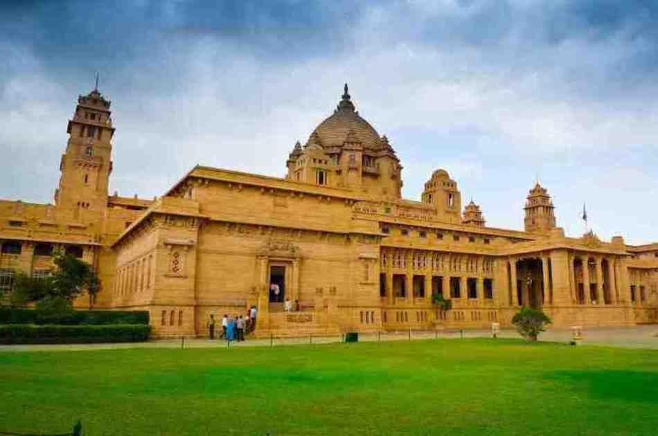 Private Tour Udaipur To Jodhpur Via Ranakpur Jain Temple