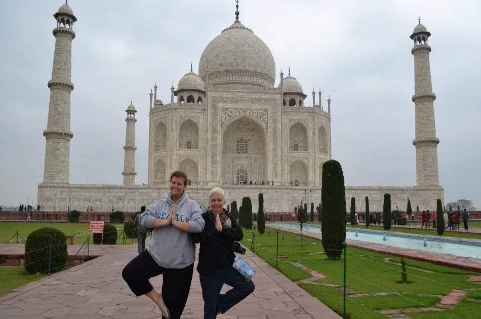 Same Day Agra Tour By Car from Delhi