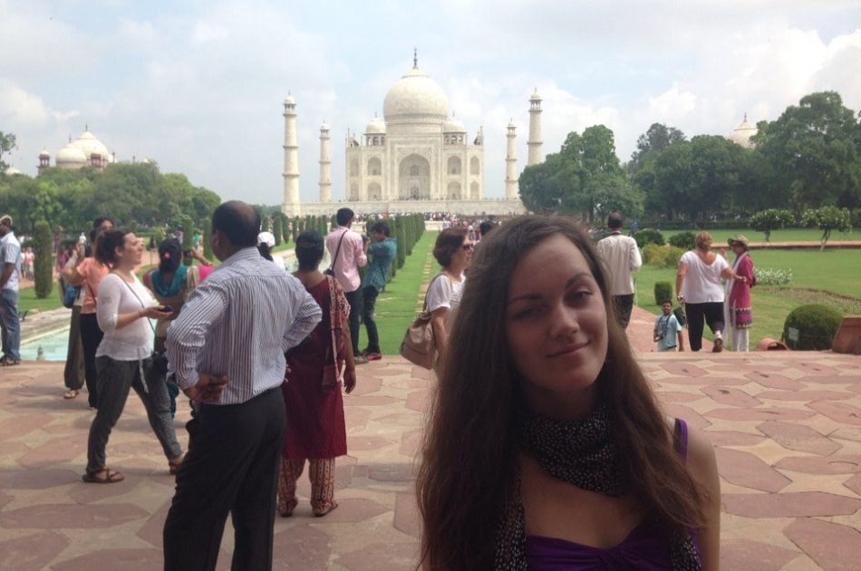 Same Day Taj Mahal Tour From Delhi by Car