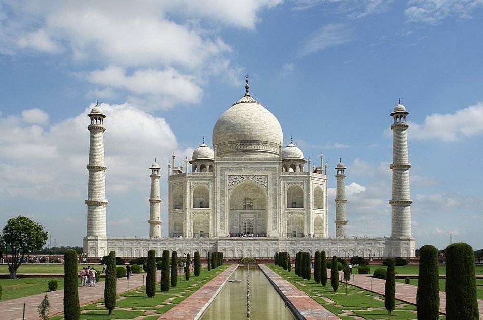 agra tour from delhi by car