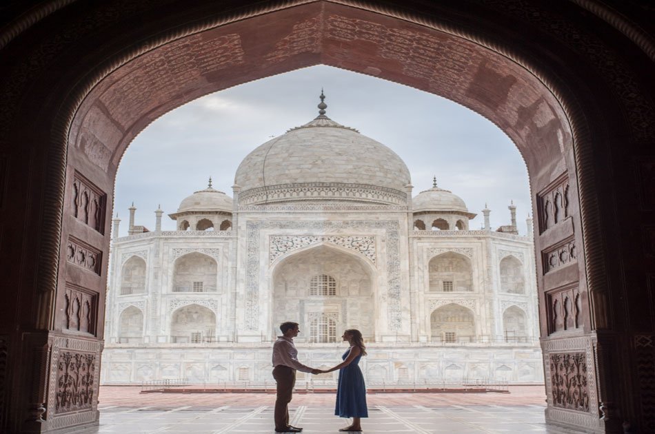 Sunrise Taj Mahal Tour by Private Car