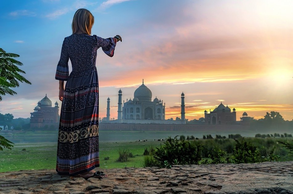 Sunrise Taj Mahal Tour From Delhi By Car And Driver