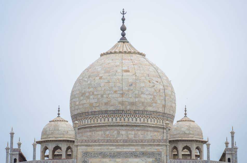 Taj Mahal Private Tour by Train - Gatimaan Express
