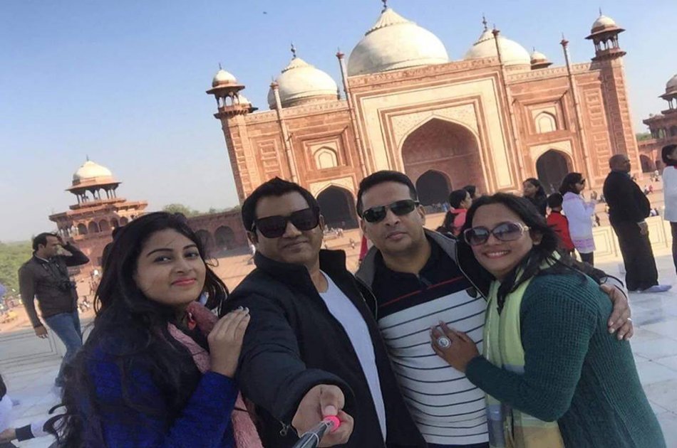 Taj Mahal Private Tour from Delhi Same Day