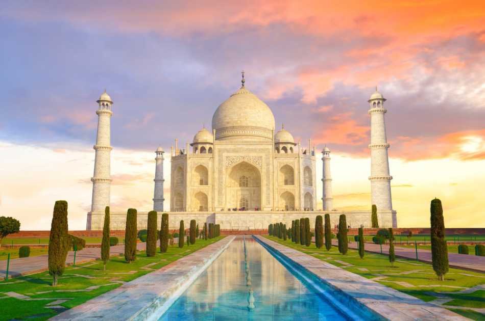 Taj Mahal Sunrise and Sunset Private Tour From Delhi