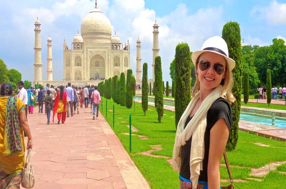 Taj Mahal Tour By Car With Lunch From Delhi