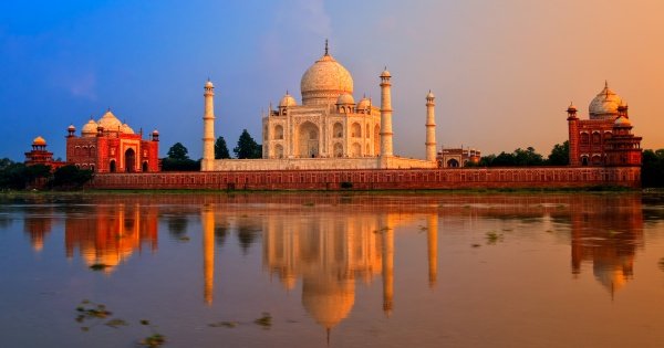 Taj Mahal Tour By Car With Lunch From Delhi