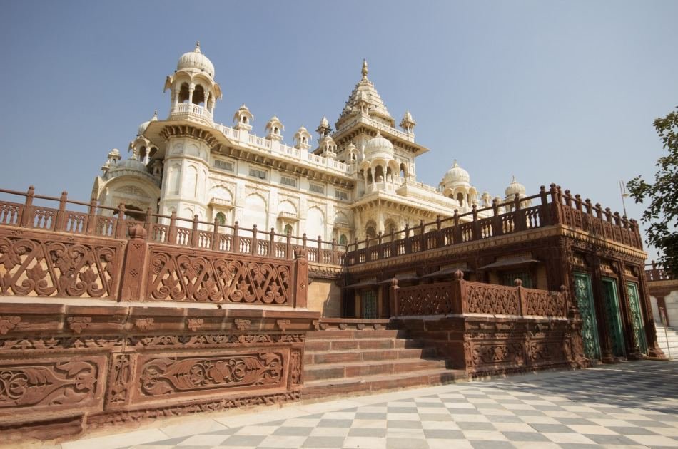 Unforgettable 11 Day Guided Tour of India