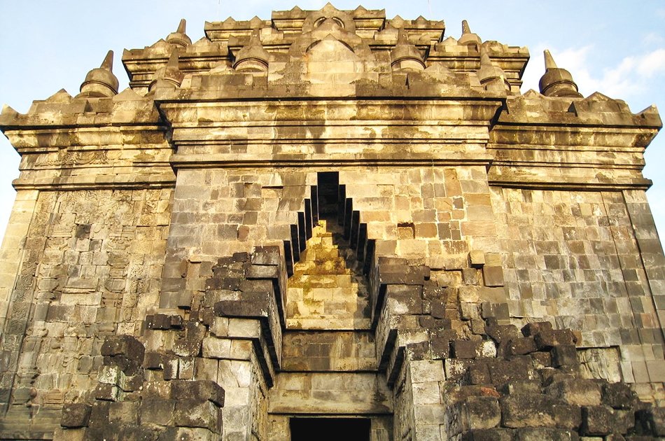 Borobudur Sunrise Private Tour from Yogyakarta
