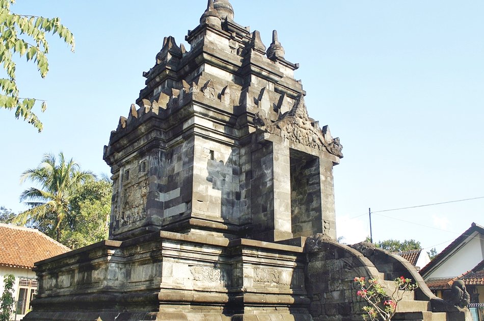 Borobudur Sunrise Private Tour from Yogyakarta