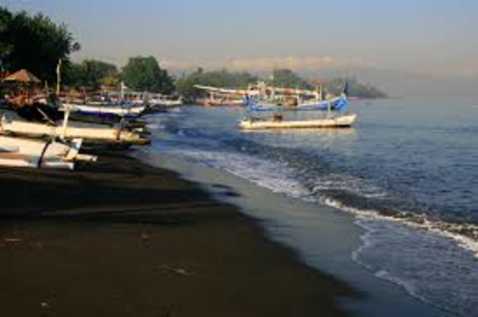 Discover the beauty of North Bali on a Full Day Tour