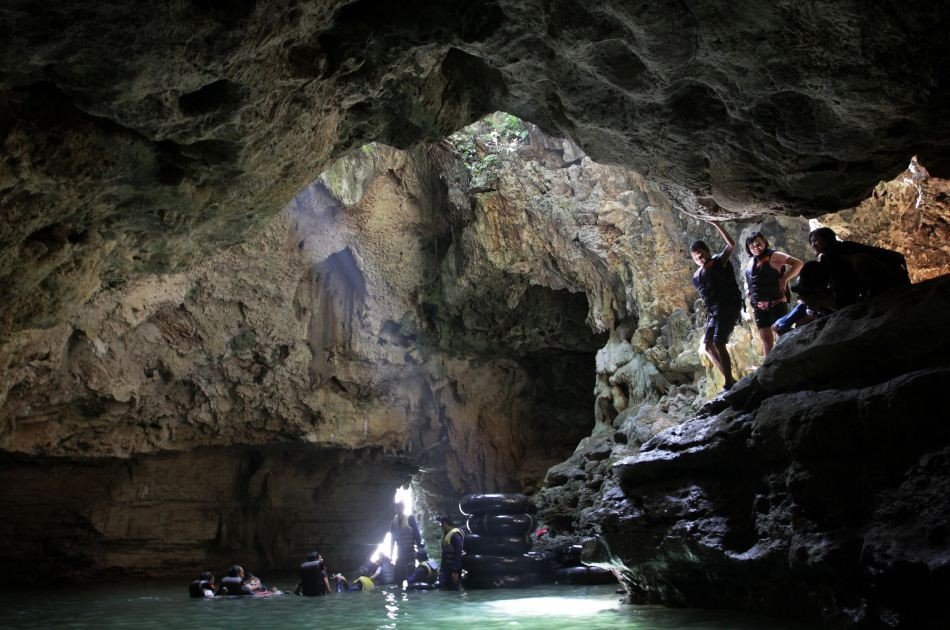 Jomblang Cave - Pindul Cave and Oyo River Tubing Tours Yogyakarta