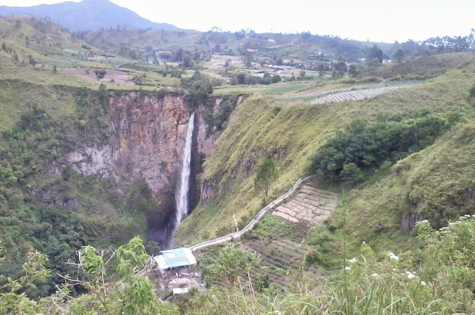 Medan Berastagi Highland and Waterfall