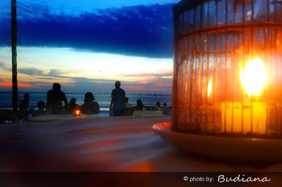 Private Candle Light Romantic Dinner in Jimbaran Bay