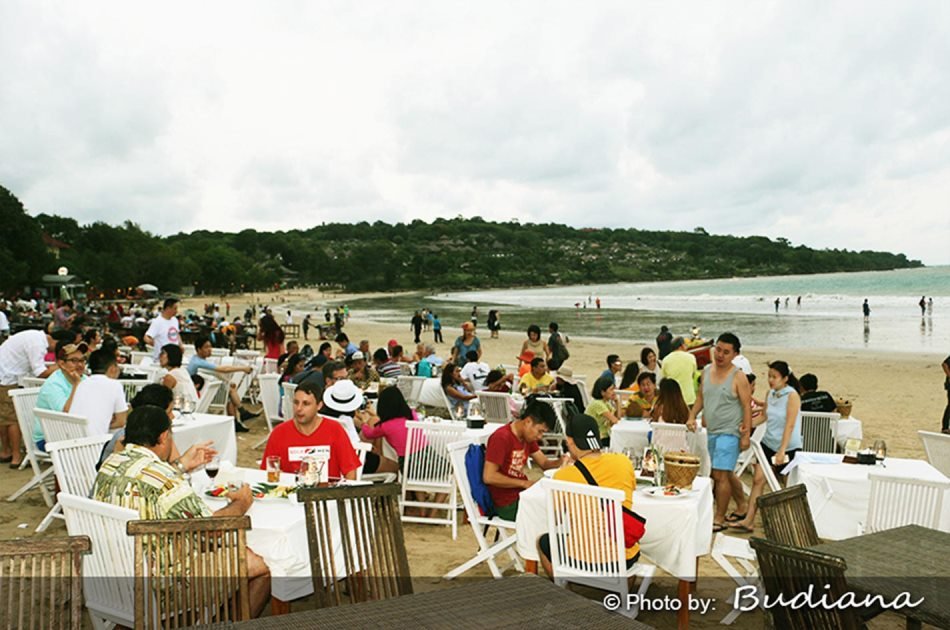 Private Candle Light Romantic Dinner in Jimbaran Bay