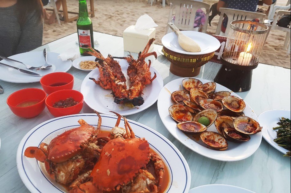 Private Candle Light Romantic Dinner in Jimbaran Bay