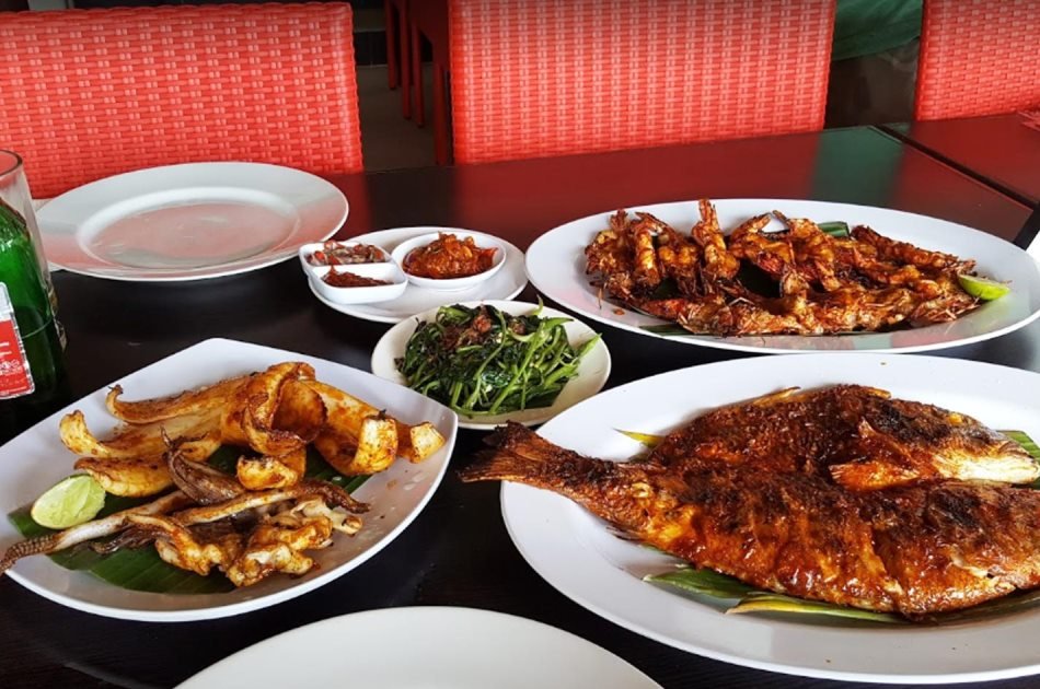 Private Candle Light Romantic Dinner in Jimbaran Bay