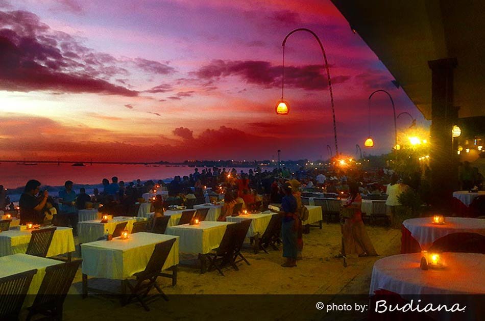 Private Half Day Uluwatu Sunset, Kecak & Dinner in Jimbaran Bay