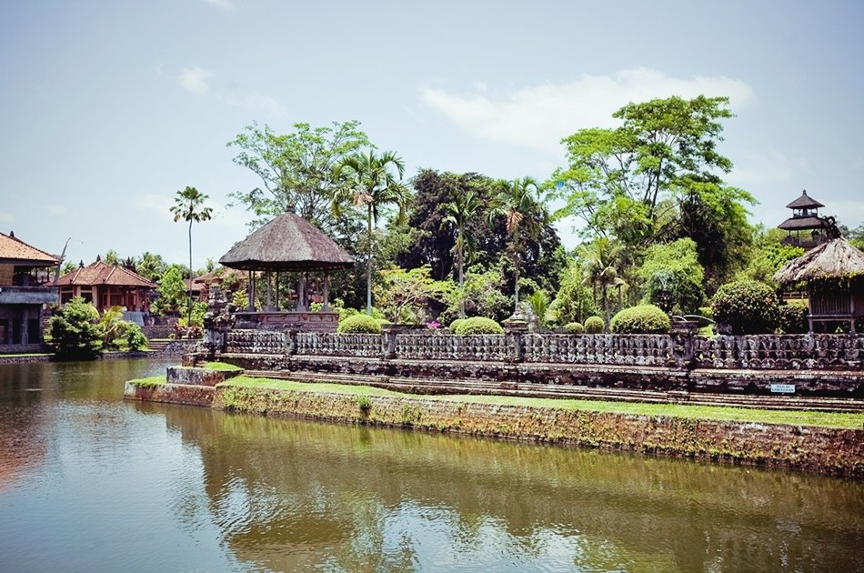 Private Tour of Bali's Water Temples With Lunch