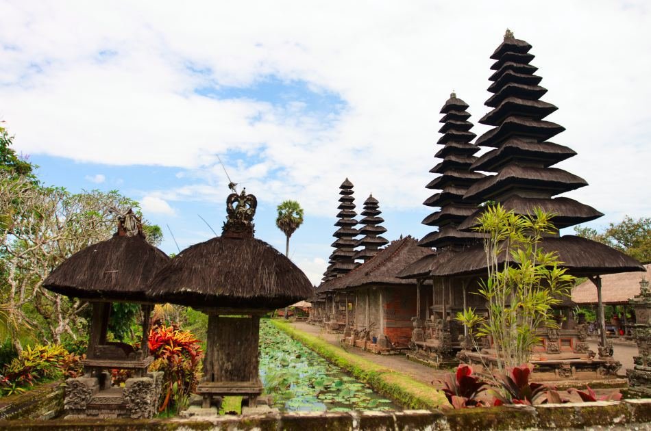 Taman Ayun, Tanah Lot Temple and Sunset