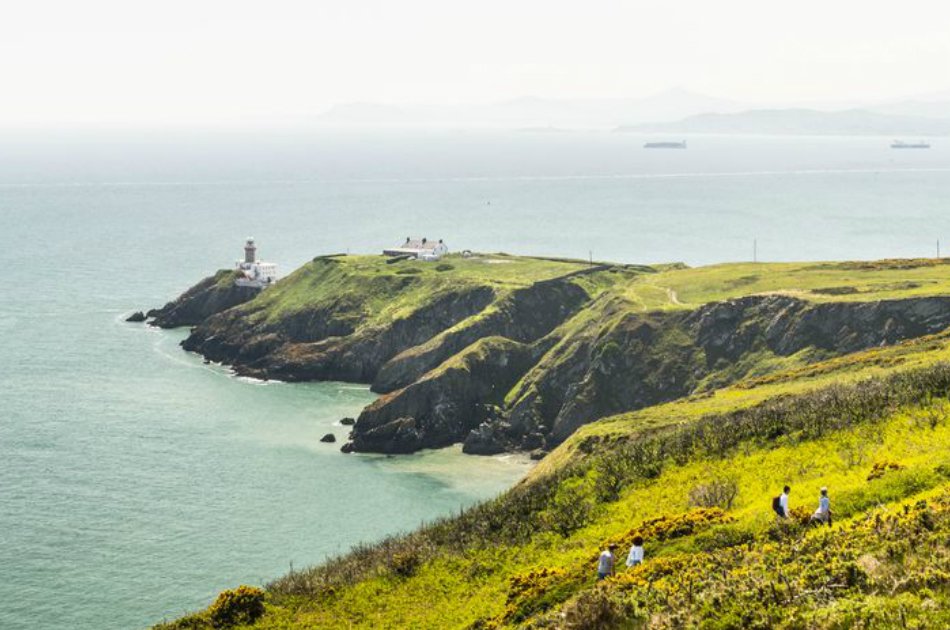 Dublin: City Excursion and Howth Tour