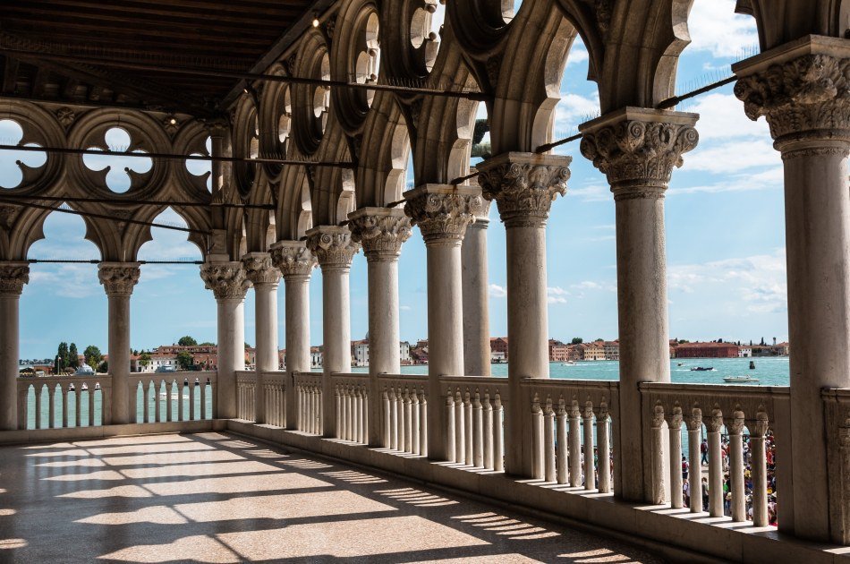 Absolute Venice Includes Skip the Line Walking Joining Tour