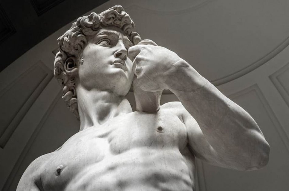 Accademia Gallery from Lucca