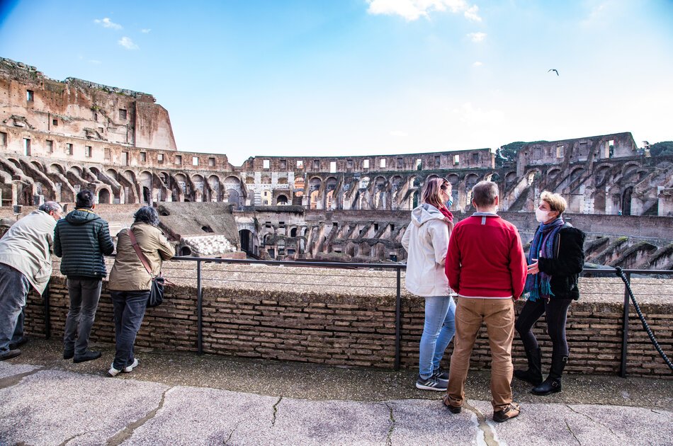 Colosseum, Roman Forum and Palatine Hill in a Small Group