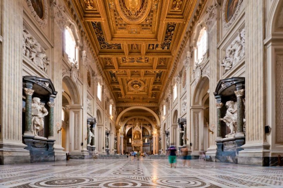 Discover the Magic of Rome's Basilicas and Secret Underground Catacombs with Meeting Point