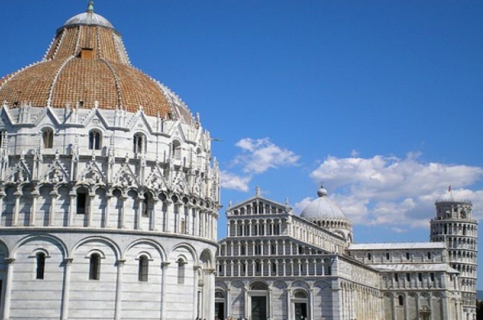 Enjoyable Private Pisa Walking Tours and Cathedral